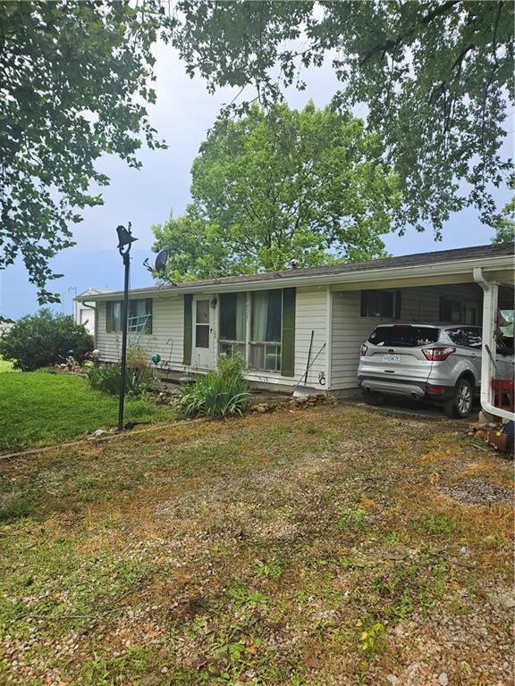 4527 Butterfield Trl, Florence, MO 65329 - photo 1