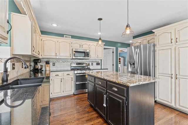 4213 SW Sapelo Dr, Lees Summit, MO 64082 - photo 7