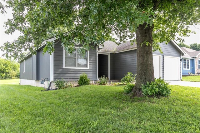 1745 Finch Dr, Tonganoxie, KS 66086 - photo 4