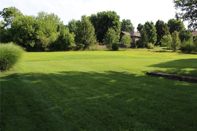 1745 Finch Dr, Tonganoxie, KS 66086 - photo 9