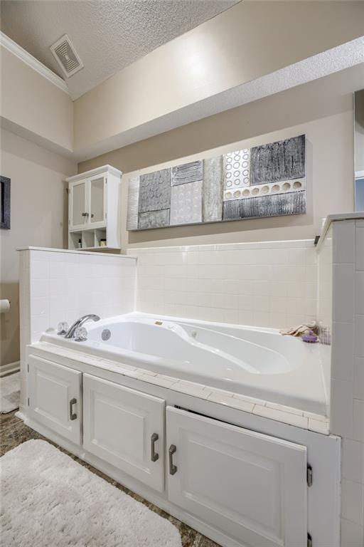 10006 NW 87th St, Kansas City, MO 64153 - photo 19