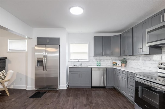 3411 E 36th St, Kansas City, MO 64128 - photo 11