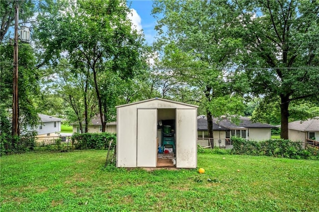 11623 Sycamore Dr, Kansas City, MO 64134 - photo 22