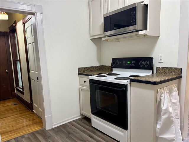 918 Elm St, Baldwin City, KS 66006 - photo 10