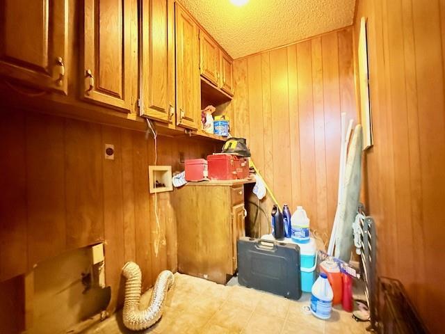 715 Forrest Ave, Lawrence, KS 66044 - photo 32