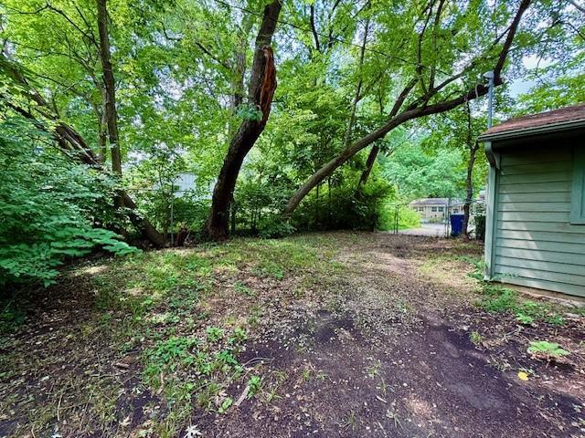 715 Forrest Ave, Lawrence, KS 66044 - photo 37