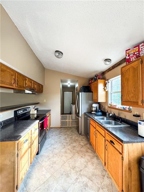 106 S Elm St, Blue Eye, MO 65611 - photo 11