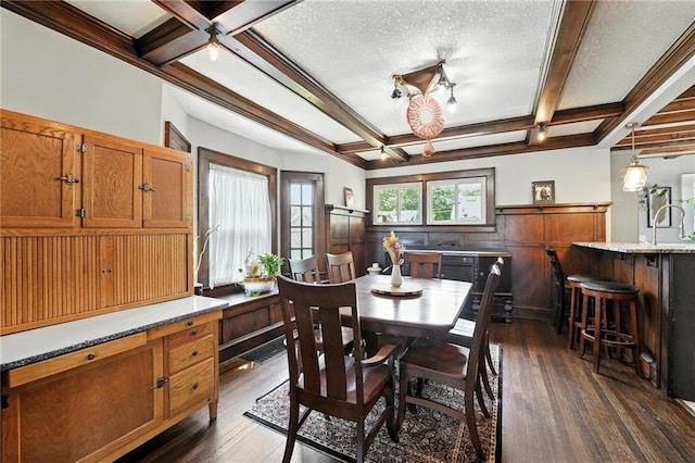 3320 Summit St, Kansas City, MO 64110 - photo 45