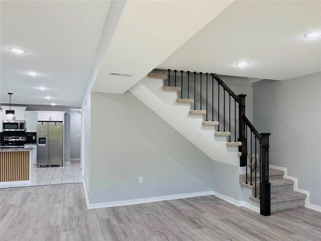 9821 Kansas Ave, Edwardsville, KS 66111 - photo 8