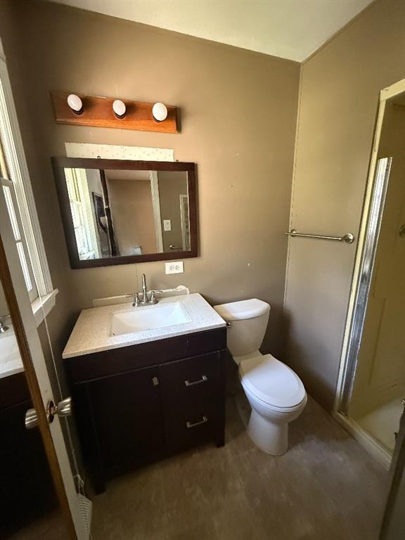 3301 E 106th Ter, Kansas City, MO 64137 - photo 32