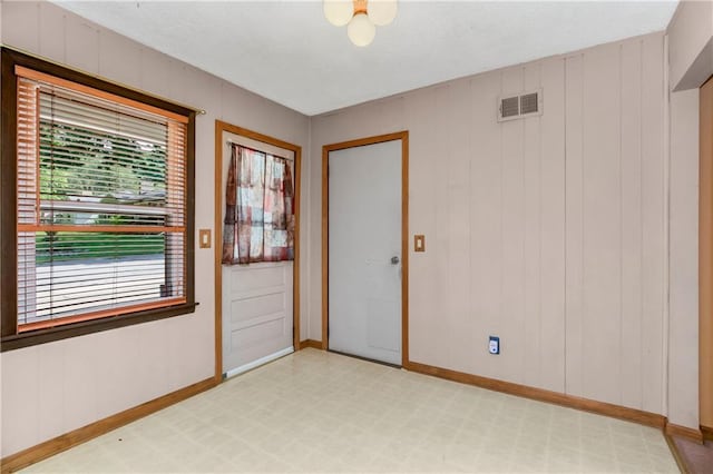 5701 Russell St, Mission, KS 66202 - photo 17
