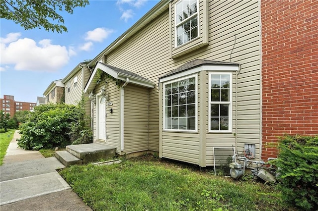 6154 E 129th St, Grandview, MO 64030 - photo 1