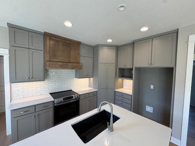1025 SW Armie St, Lees Summit, MO 64081 - photo 8