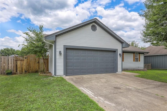 629 Adams Dr NE, Lees Summit, MO 64086 - photo 2