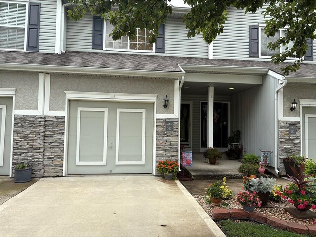 525 SW Shadow Glen Dr, Blue Springs, MO 64015 - photo 3