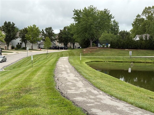 525 SW Shadow Glen Dr, Blue Springs, MO 64015 - photo 27