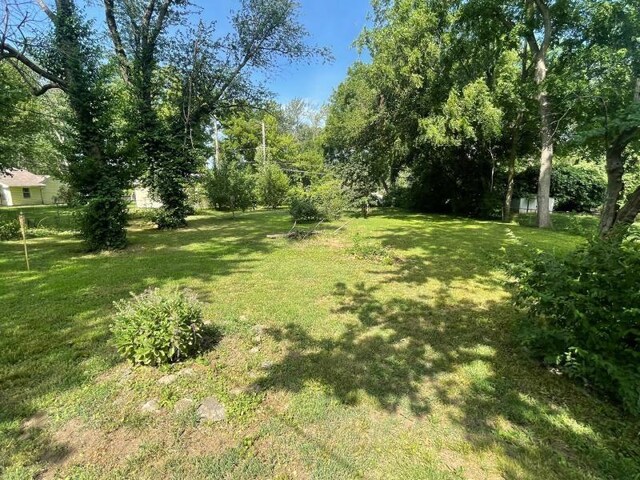 13312 11th St, Grandview, MO 64030 - photo 21