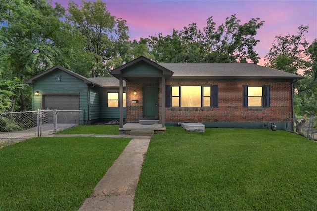 9501 E Winner Rd, Independence, MO 64053 - photo 1