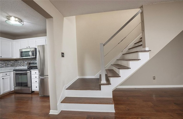 5602 NW Moonlight Meadow Ct, Lees Summit, MO 64064 - photo 17