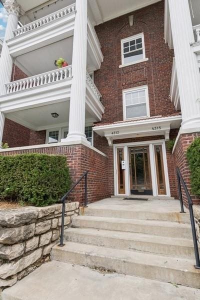 4313 Mcgee St Unit 2N, Kansas City, MO 64111 - photo 23