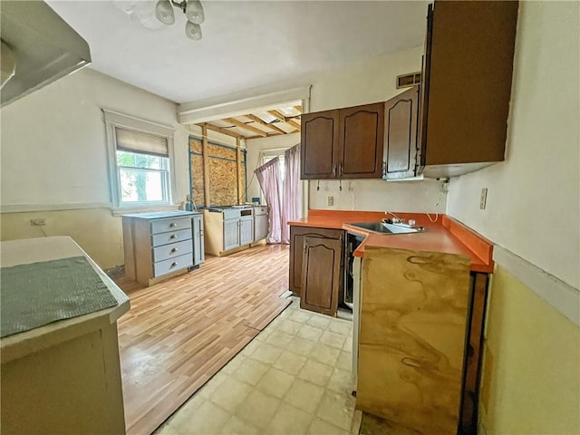 316 E Doniphan St, Liberty, MO 64068 - photo 8