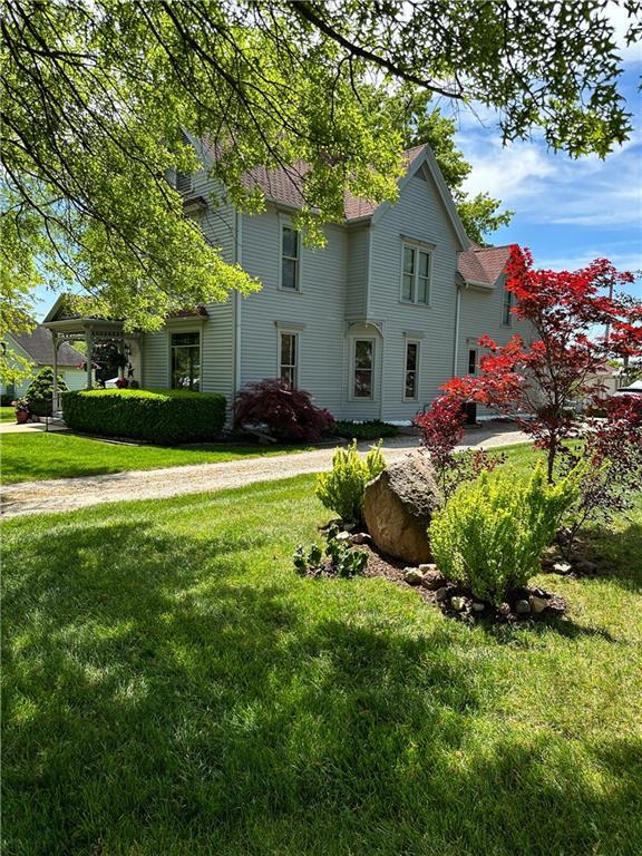 713 Brookfield Ave, Brookfield, MO 64628 - photo 2
