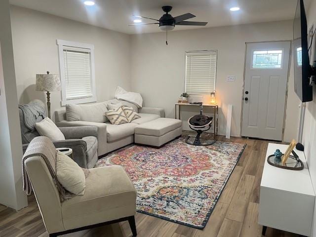 717 Garden St, Saint Joseph, MO 64504 - photo 3