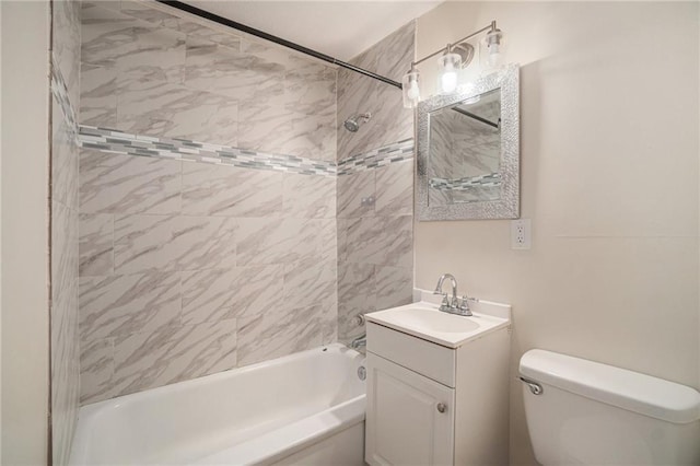 915 NE 44th St, Kansas City, MO 64116 - photo 16