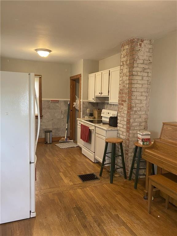 710 Pottawatomie St, Hiawatha, KS 66434 - photo 10