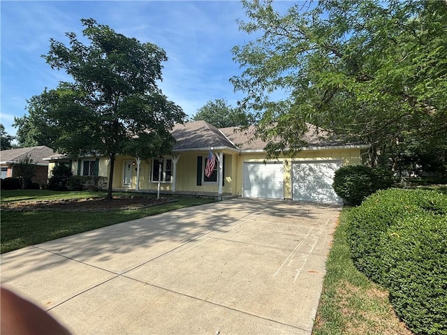 10322 Sagamore Ln, Leawood, KS 66206 - photo 2