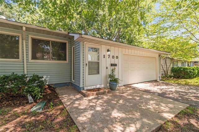 1700 NE 67th St, Gladstone, MO 64118 - photo 3