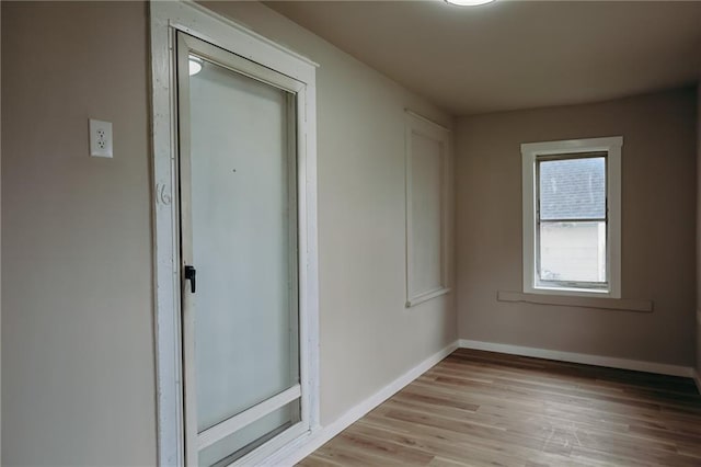 16 E Hyde Park Ave, Saint Joseph, MO 64504 - photo 5