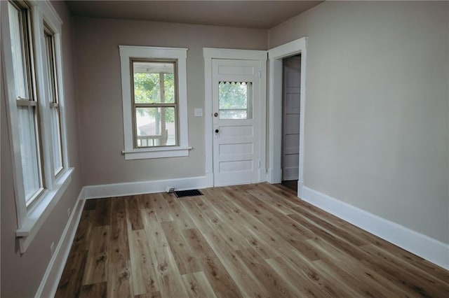 16 E Hyde Park Ave, Saint Joseph, MO 64504 - photo 12