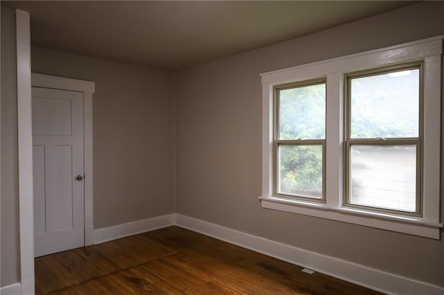 16 E Hyde Park Ave, Saint Joseph, MO 64504 - photo 15