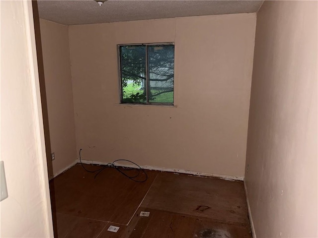 504 N Logan St, Olathe, KS 66061 - photo 15