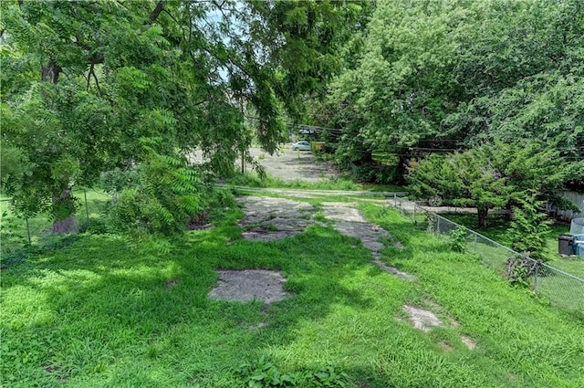 520 Spruce St, Leavenworth, KS 66048 - photo 7