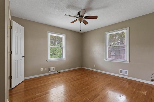 8818 James A Reed Rd, Kansas City, MO 64138 - photo 11