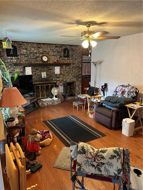 1300 Cherokee St, Leavenworth, KS 66048 - photo 7