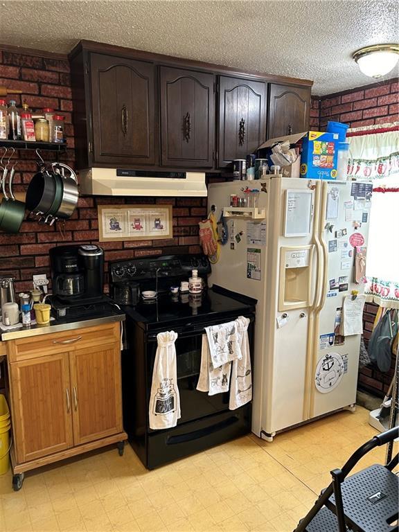 1300 Cherokee St, Leavenworth, KS 66048 - photo 9