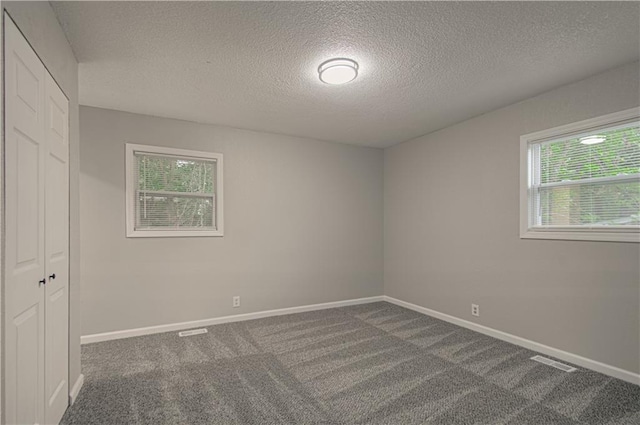 9536 Booth Ave, Kansas City, MO 64134 - photo 11