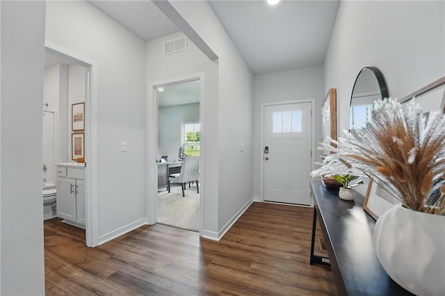 2211 Creek View Ln, Raymore, MO 64083 - photo 4