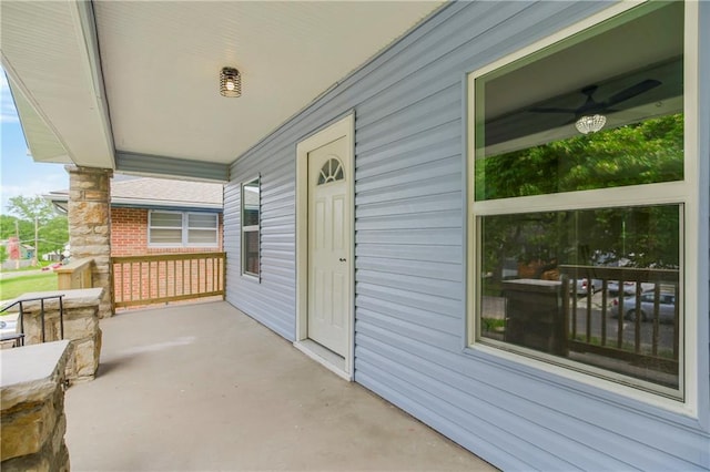 1511 S Evanston St, Independence, MO 64052 - photo 2