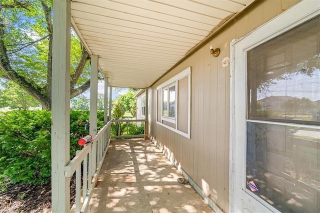 15090 Walmer St, Overland Park, KS 66223 - photo 2