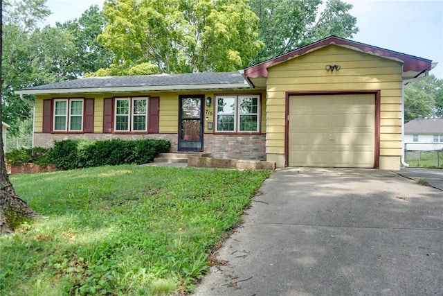 716 Osage Trl, Independence, MO 64056 - photo 2