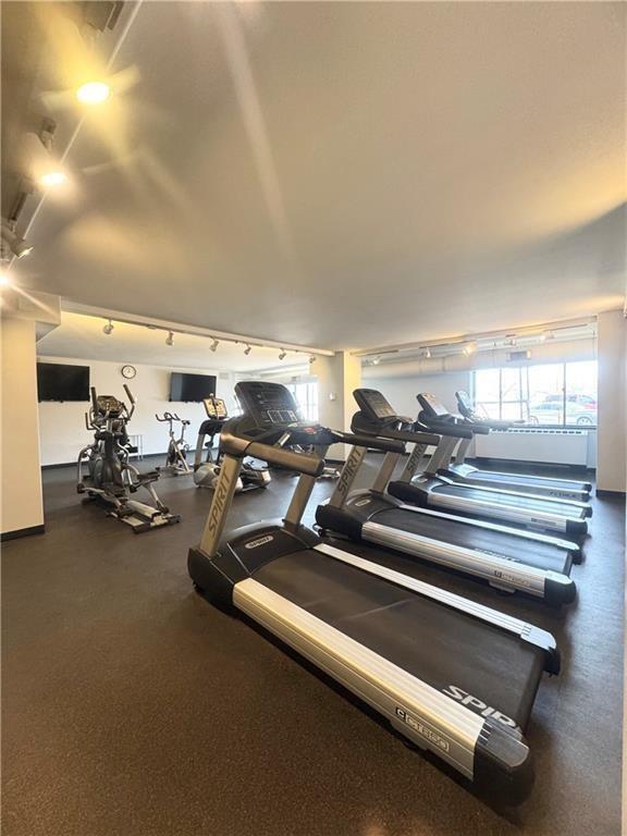 700 E 8th St Unit 16R, Kansas City, MO 64106 - photo 19