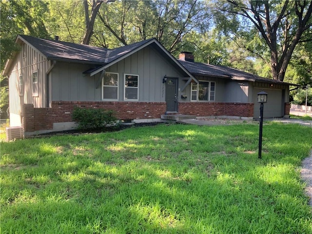 10235 W 70th St, Merriam, KS 66203 - photo 1