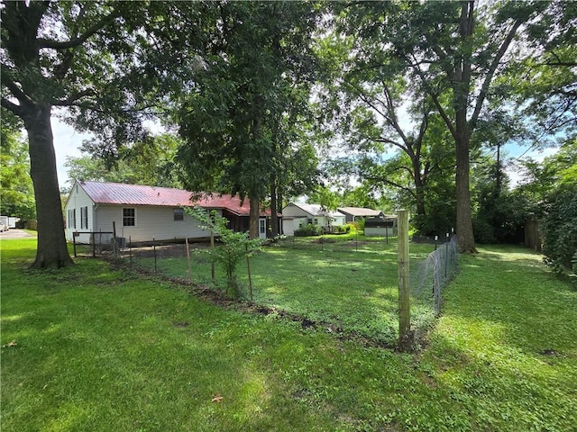 606 S Windsor St, Windsor, MO 65360 - photo 3