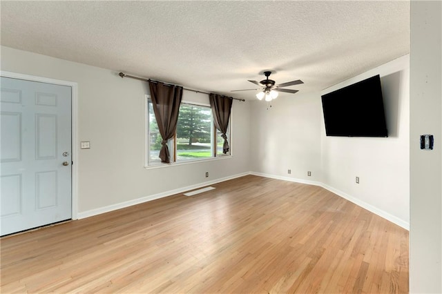 208 NW 73rd St, Gladstone, MO 64118 - photo 4