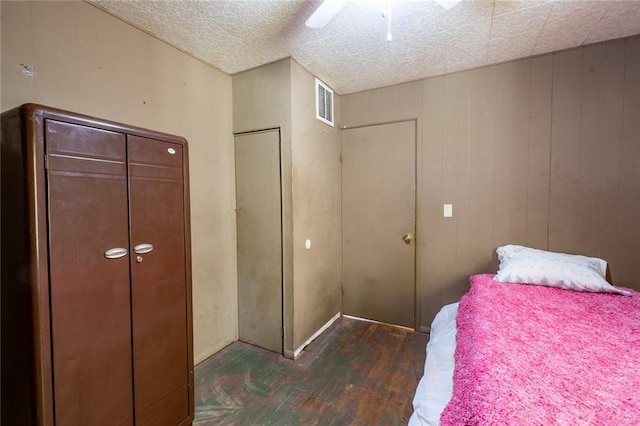 2409 W 1st St, Coffeyville, KS 67337 - photo 19