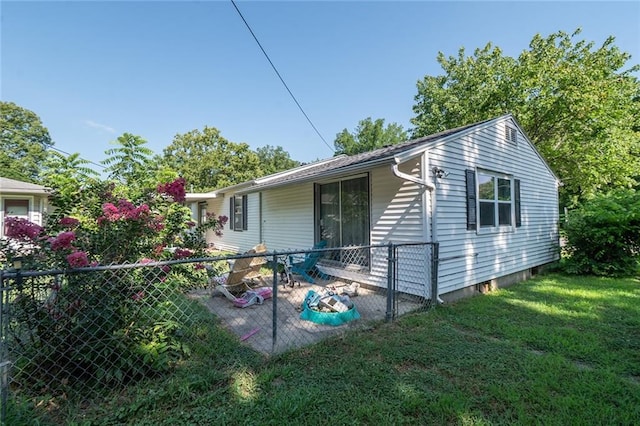 2409 W 1st St, Coffeyville, KS 67337 - photo 28